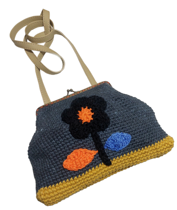 Crochet handbag