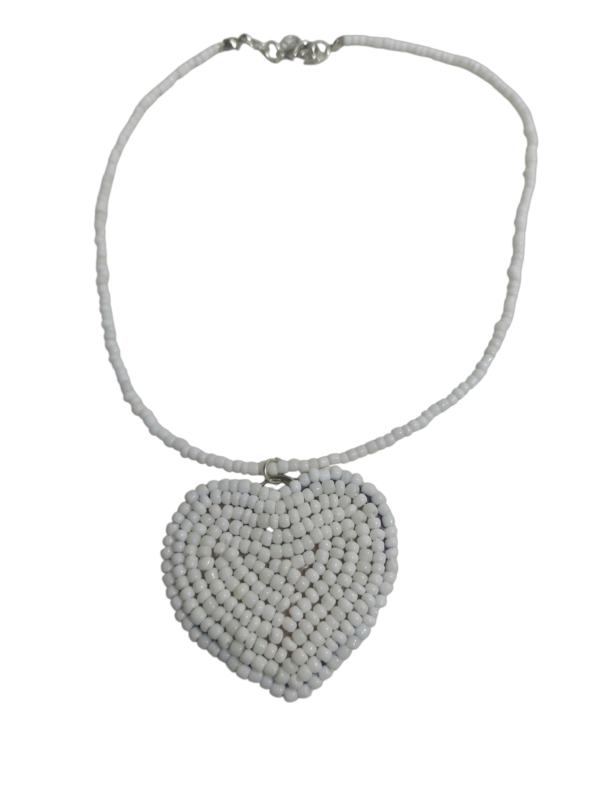 Necklace white beaded heart